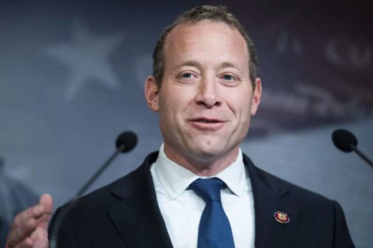 US Congressman Josh Gottheimer Unveils New Stablecoin Legislation