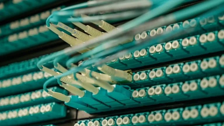 Senator Lummis Calls for Federal Digital Asset Framework — Implications for Investors