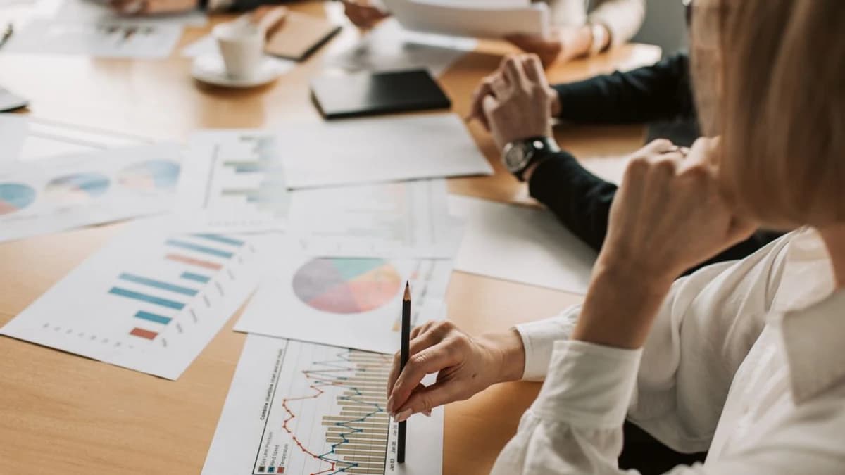 Altcoin Sherpa Endorses $HYPE as Top Long-Term Hold — And Why It’s Not Just Hype