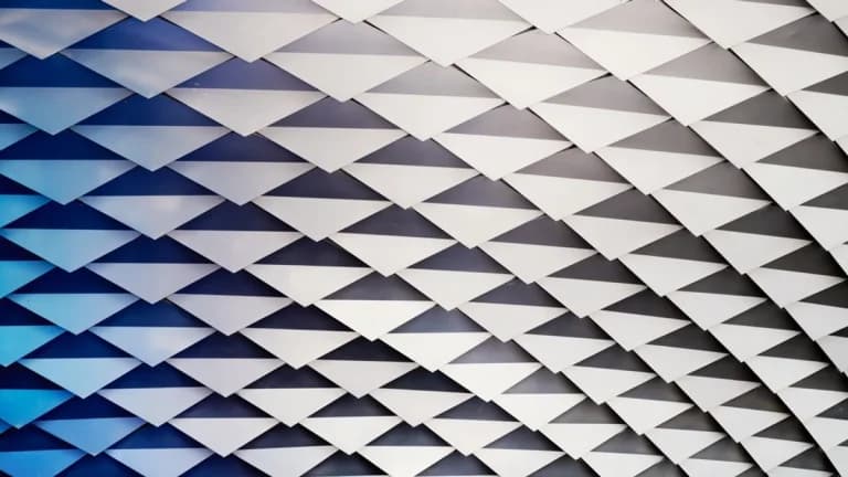 Ethereum Buzzes as ARK Invest Amplifies Insight on Robinhood Chain — What Comes Next