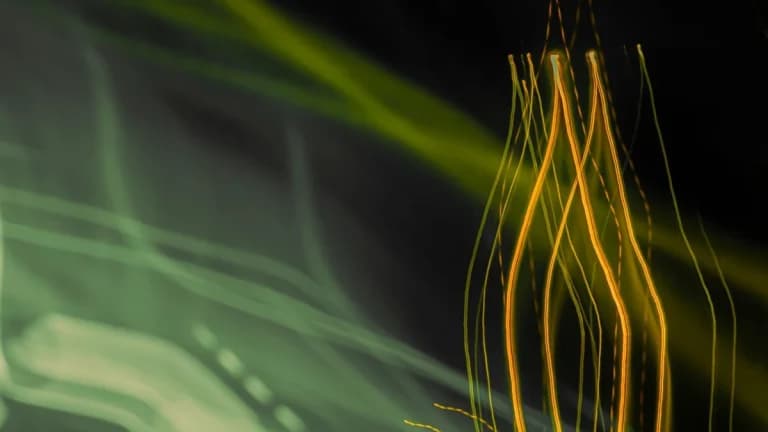 ZEC Gains Attention as EMAs Align — What This Could Unlock