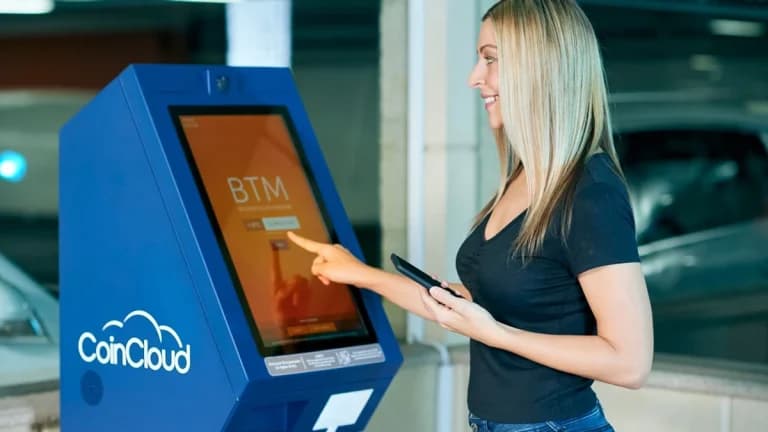 Buying More Bitcoin Feels Like a Leveraged Gamble — CryptoKaleo Amplifies Concerns