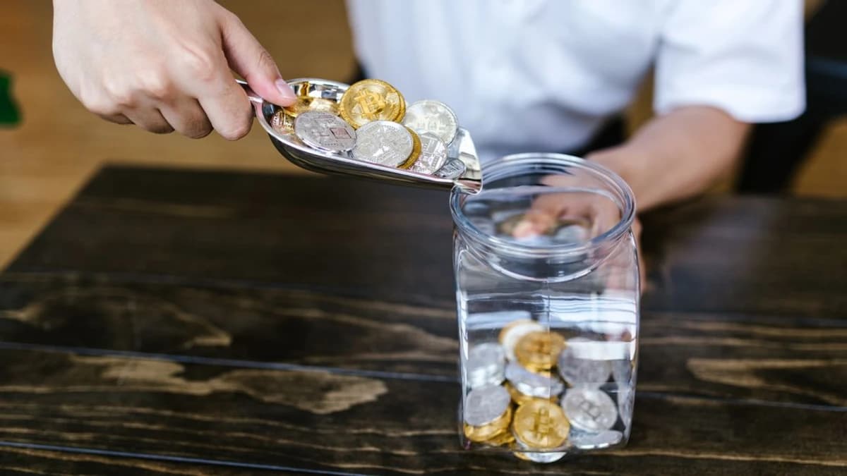 Cryptomanran Sparks Discussion on Bitcoin’s Future Linked to MicroStrategy