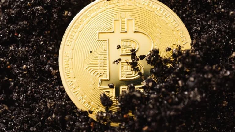 Why Lookonchain Just Highlighted a Major Whale Move