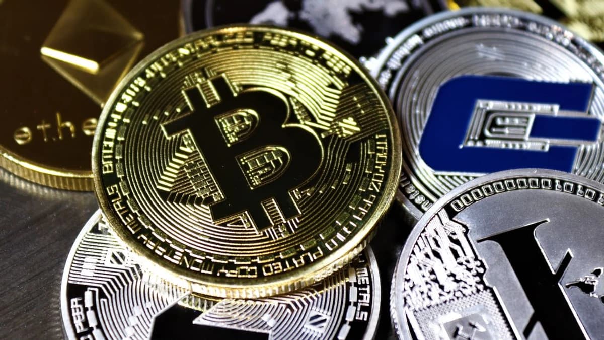 Ethereum Dips Below $2,000 — Market Value Hits Lowest Since March